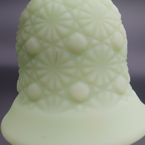 Fenton Lime Uranium Glass Daisy & Button Bell UV Reactive Glows Antique - Picture 13 of 13